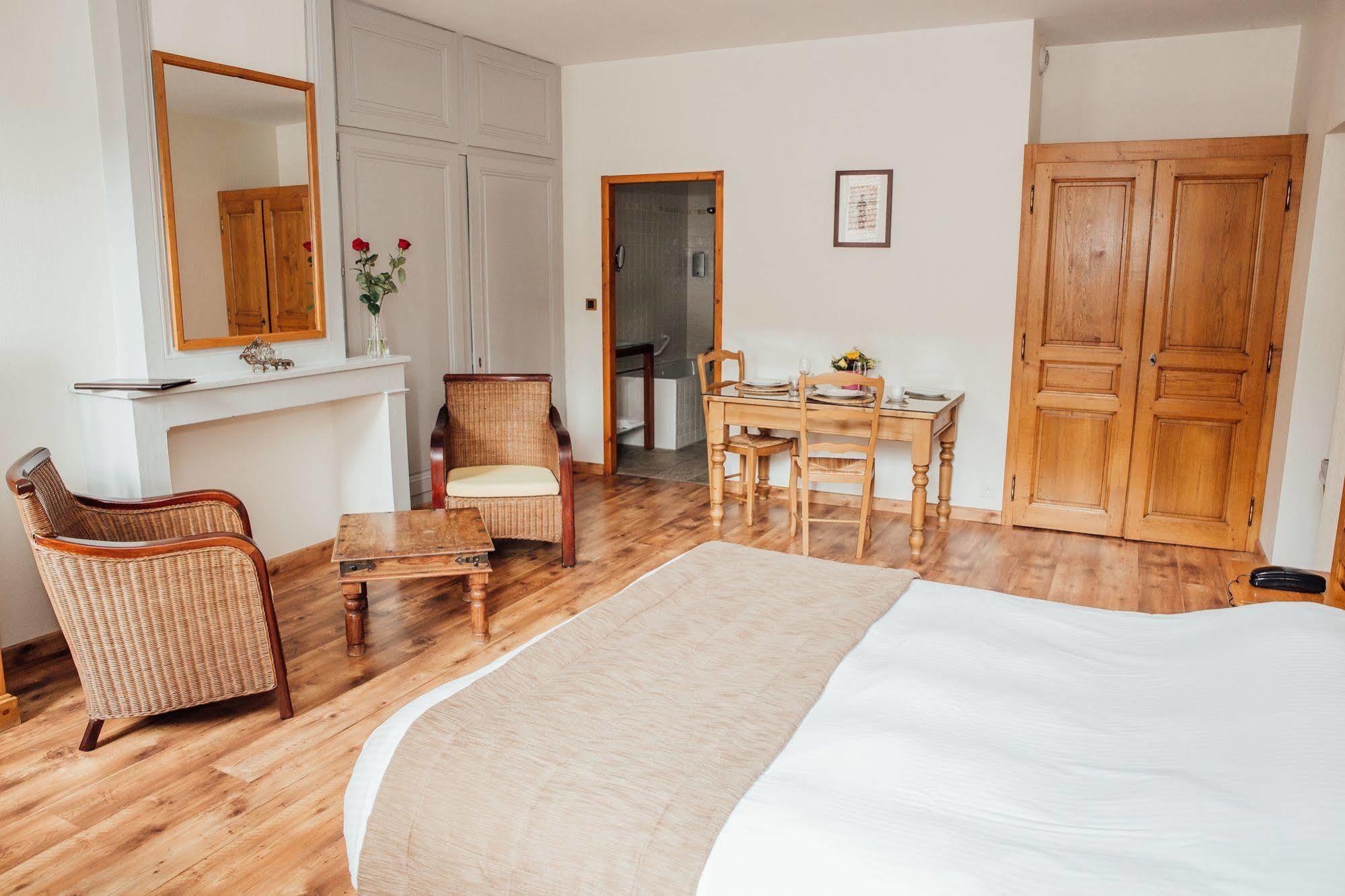 Appart Hotel Charles Sander 살랭레뱅 외부 사진