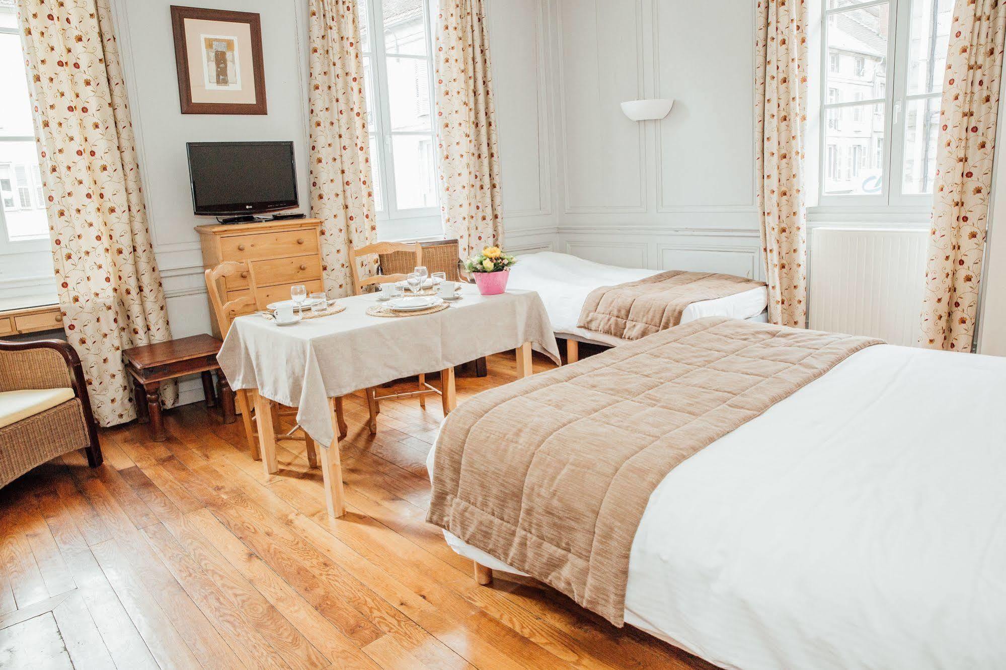 Appart Hotel Charles Sander 살랭레뱅 외부 사진